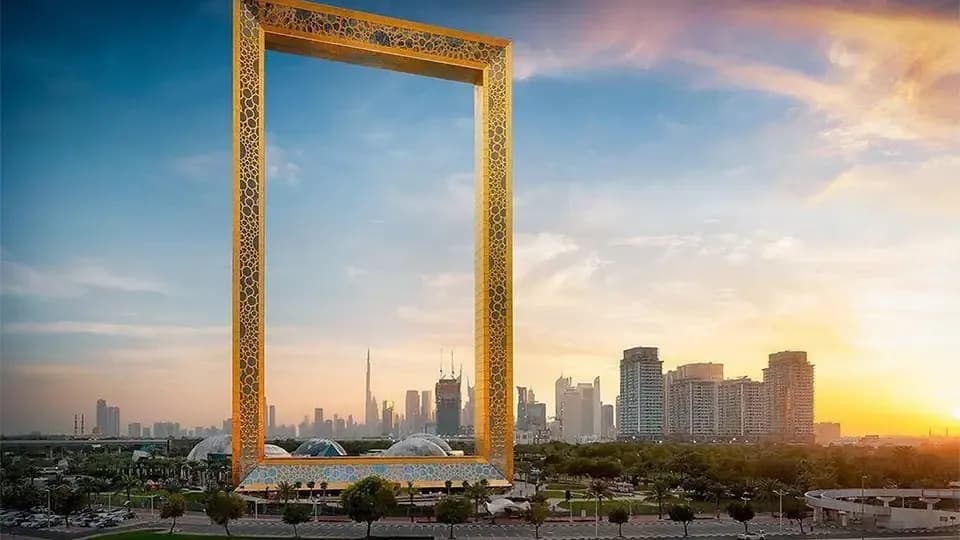 Combo: Dubai Frame + Dubai Garden Glow - Image 5