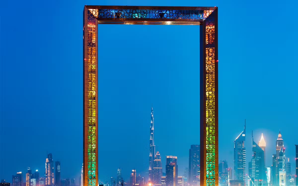 Combo: Dubai Frame + Dubai Garden Glow - Image 4